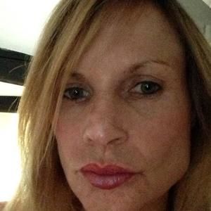 Meet your Posher, Gayle